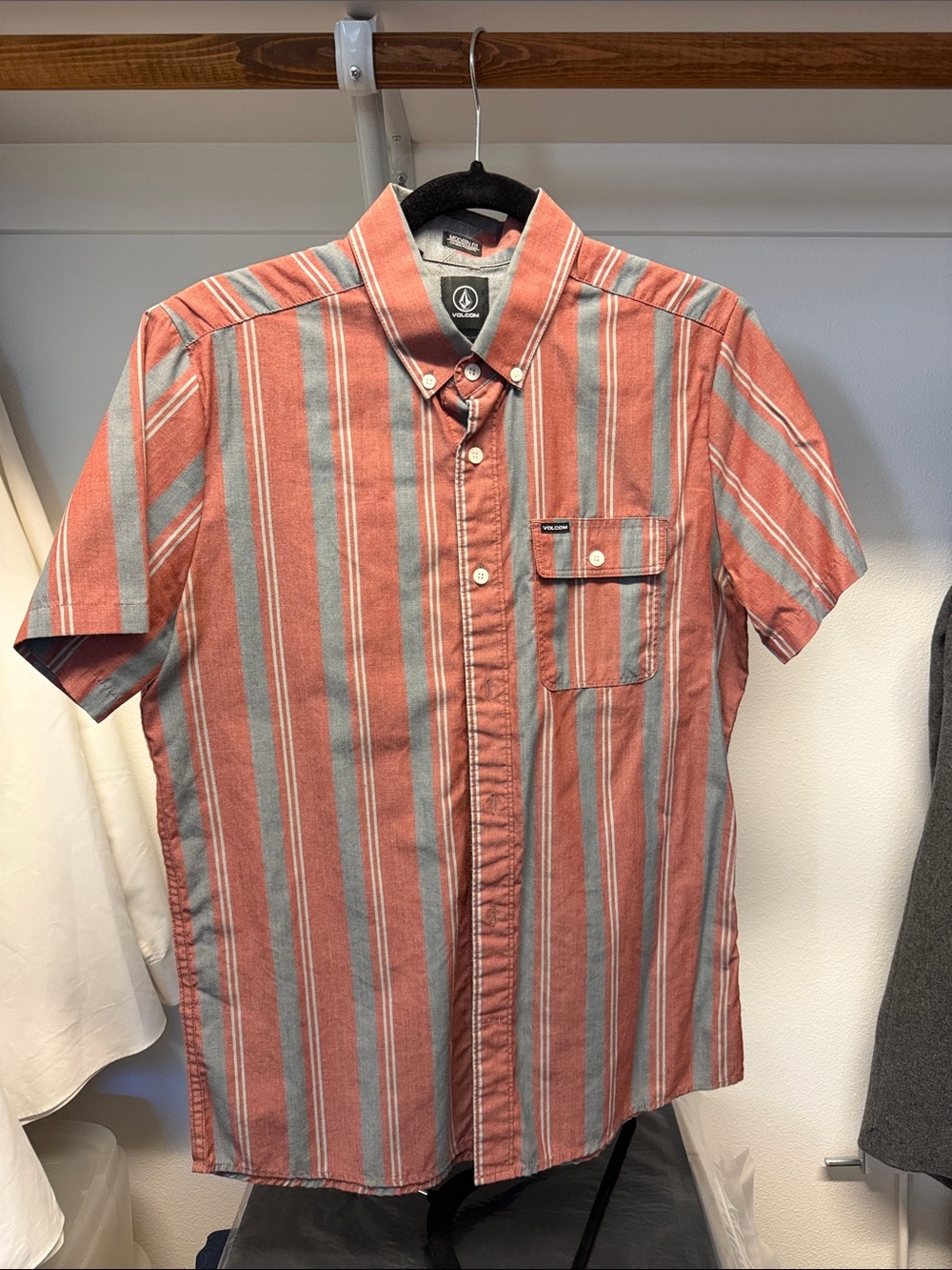 Volcom Men's Short Sleeve Button-Up Shirt - Coral and Gray Stripes